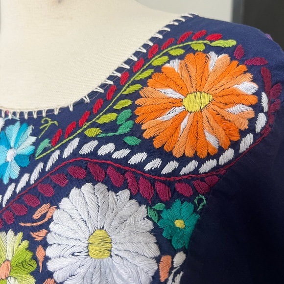 Vintage Oaxacan Navy Blue Embroidered Midi Dress 1970’s Mexican Floral Dress - Picture 6 of 8